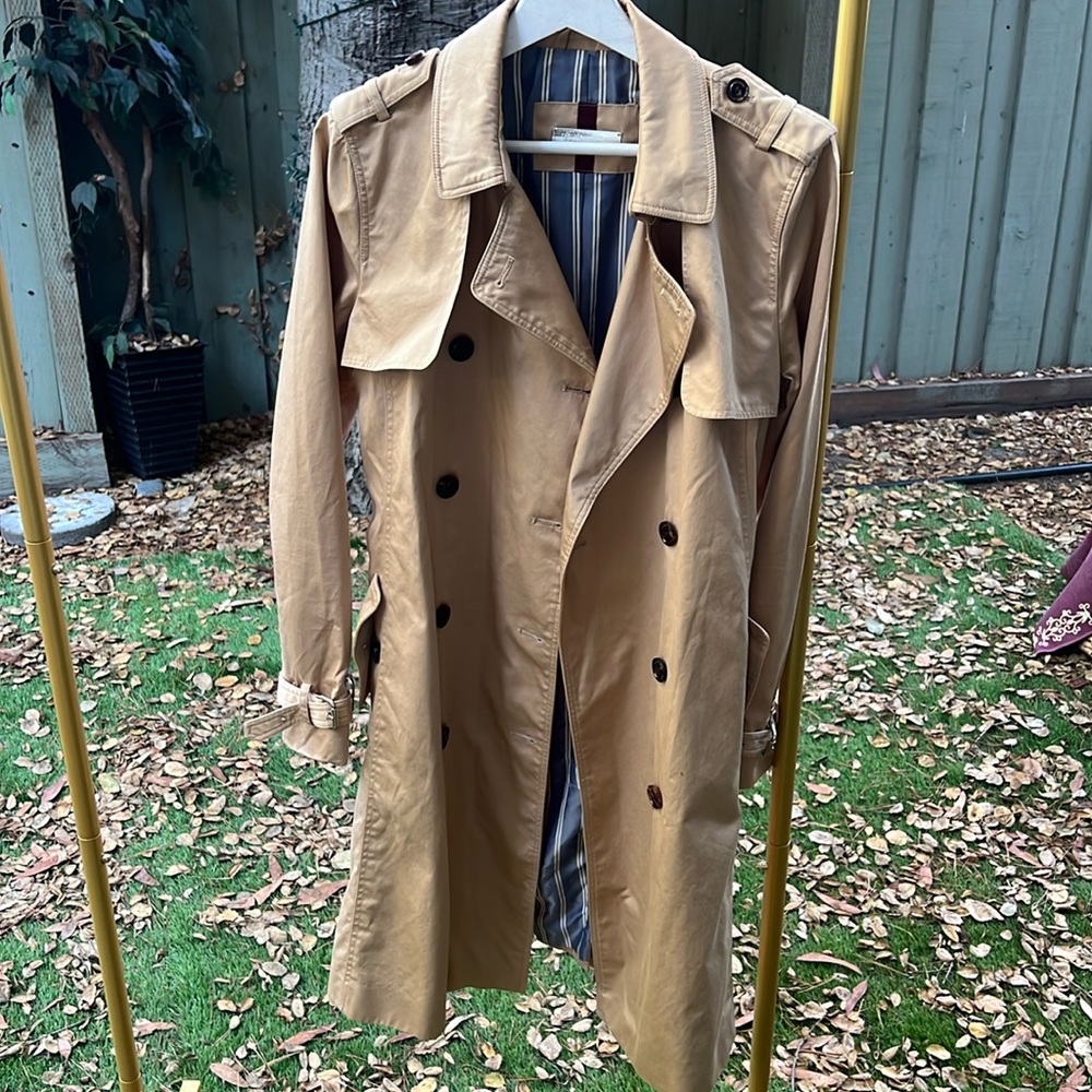 Massimo Dutti trench coat size L